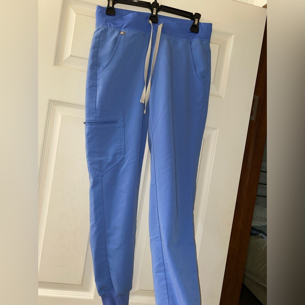 Ceil blue XS Figs Joggers